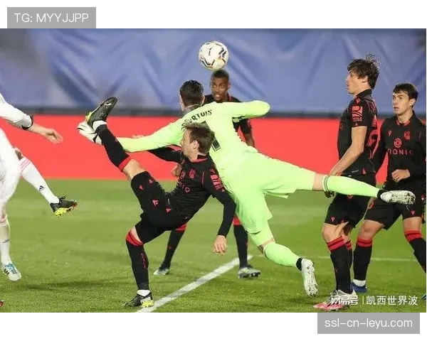 拜仁与皇马欧冠四分之一决赛前瞻：定位球攻防或成胜负关键手